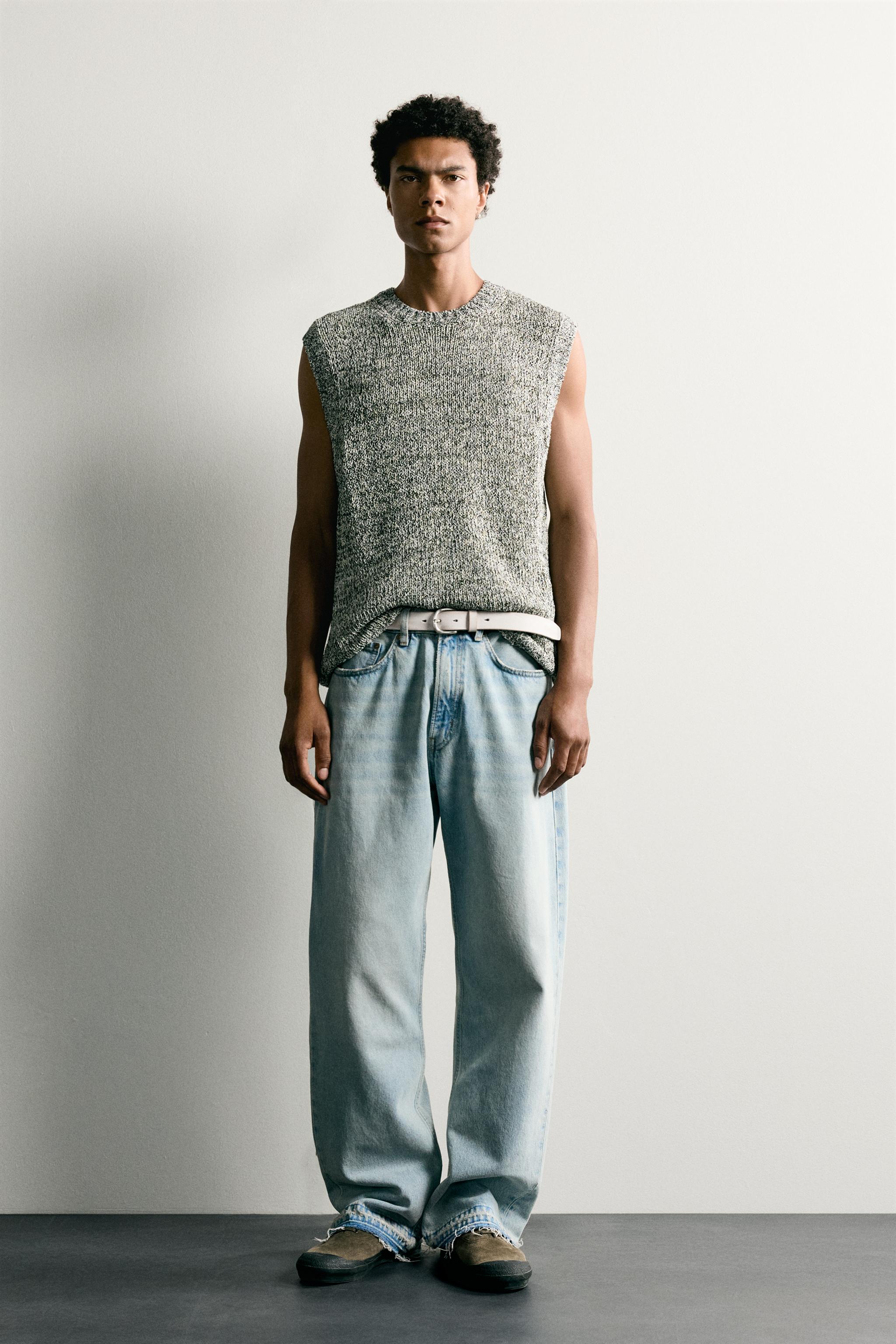 TEXTURED KNIT VEST